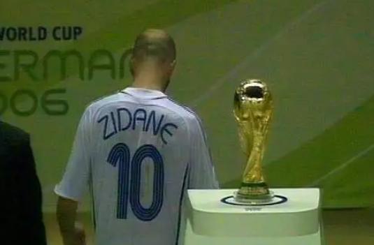 齐达内背影世界杯,齐达内的背影图片