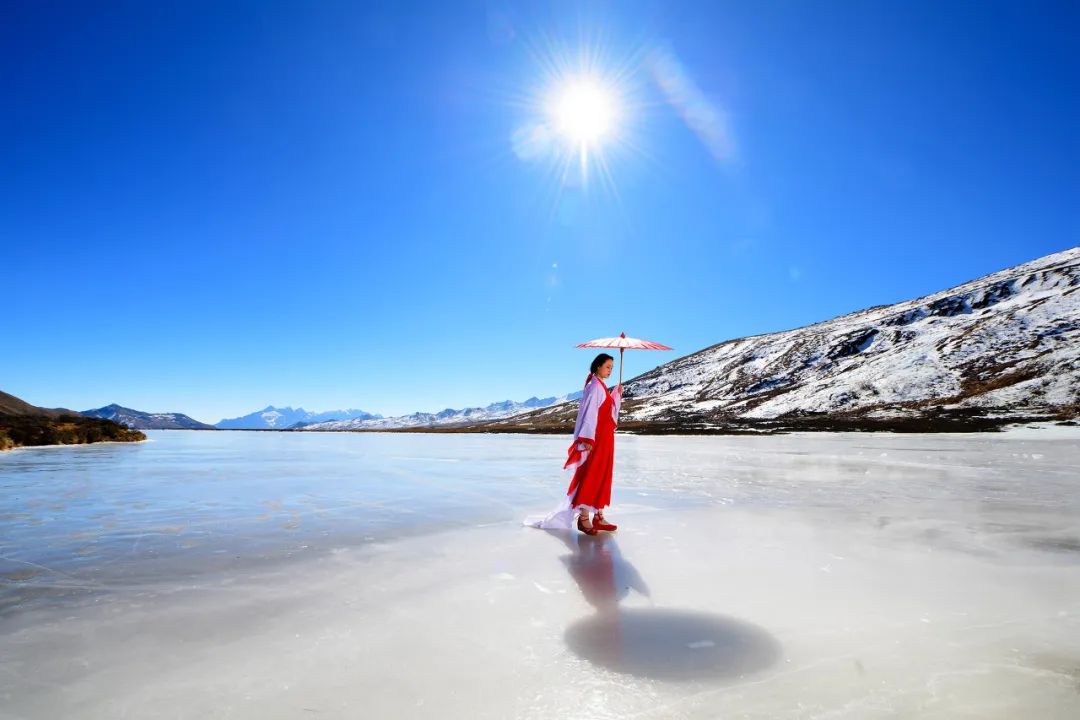 中秋两地相思的古诗句子,中秋表示相思的诗句大全
