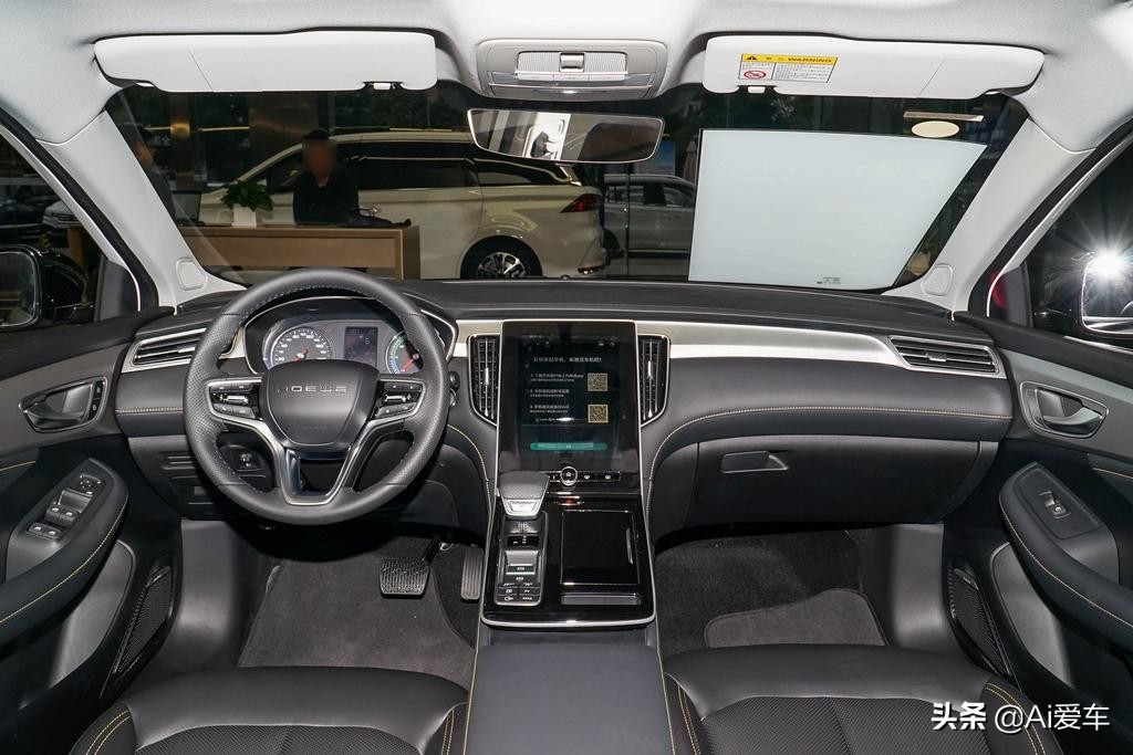 荣威ei6油电混合b级车1.4t,油电混合动力车型荣威ei6max