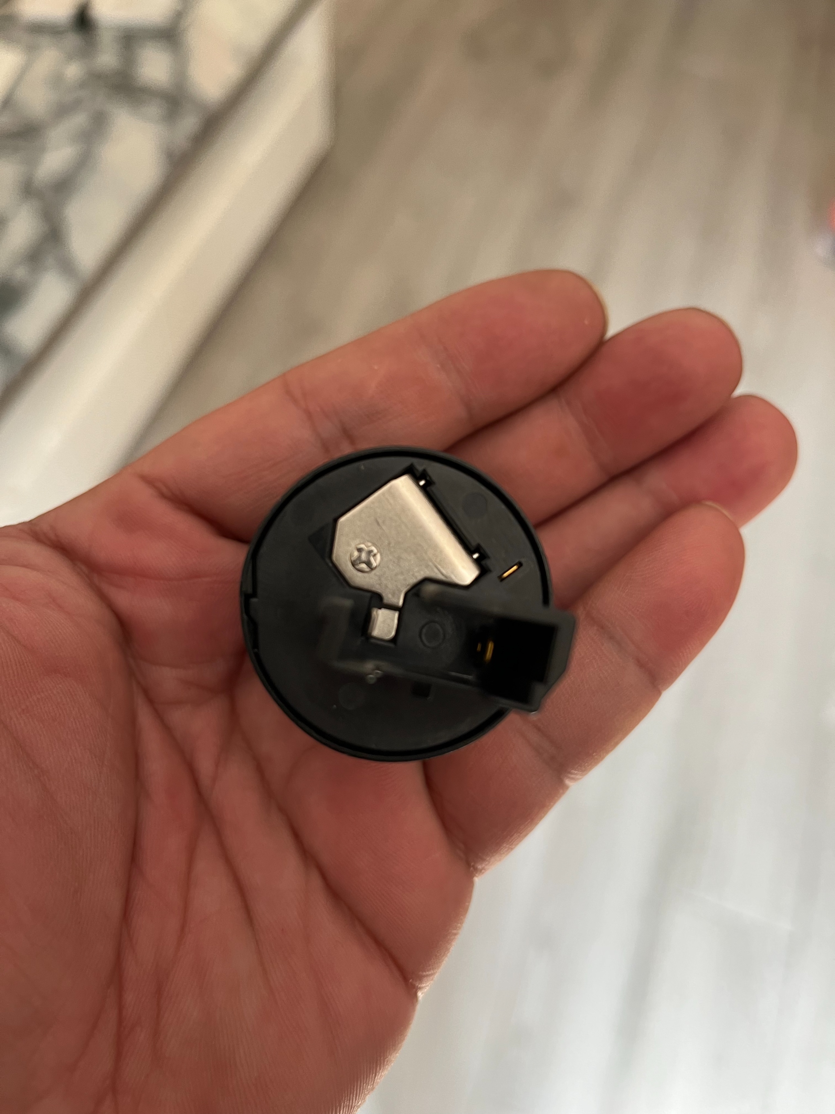 lead125拆转向灯,lead125改装双闪开关