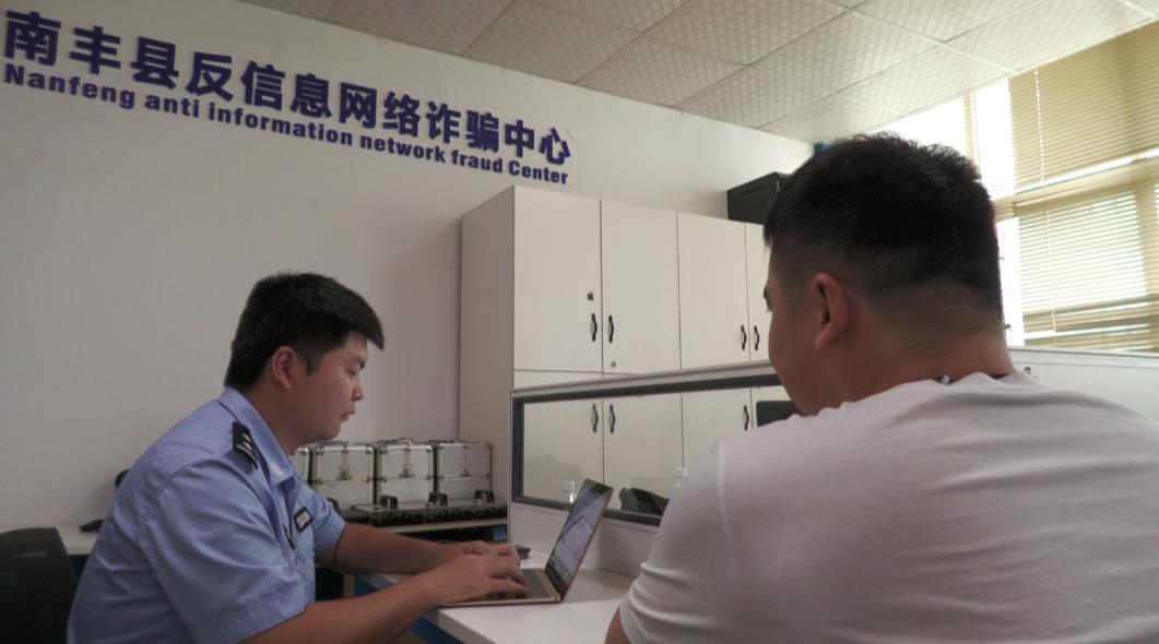 买卖微信被判刑的案例,倒卖微信被判的案子