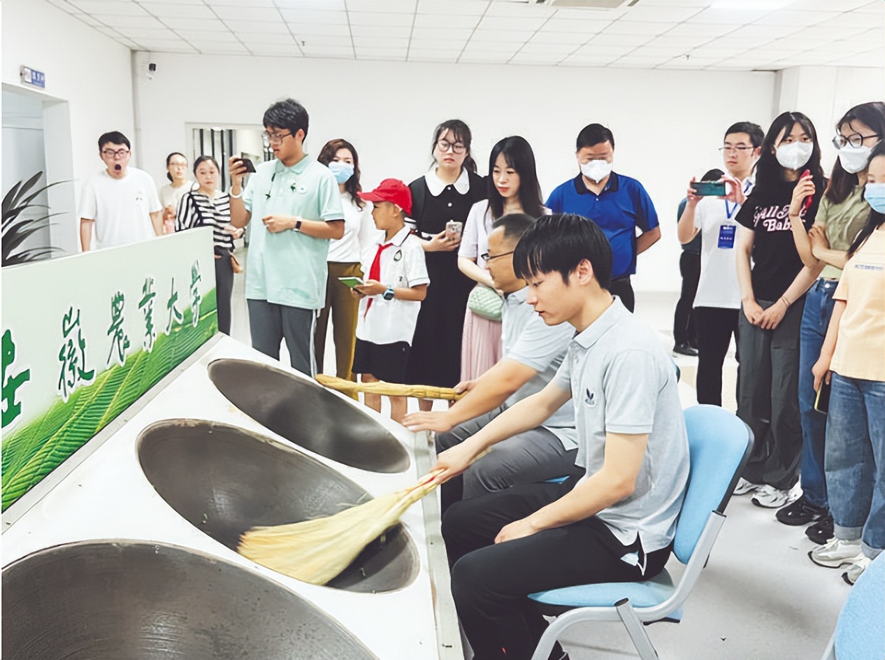 合肥二十种人气美食,合肥好吃的美食排行榜海鲜