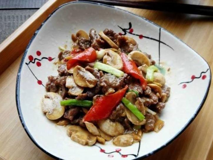 三伏天补钾的菜是什么,一些蔬菜更能高效补钾