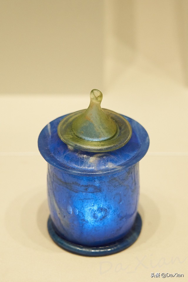 异彩纷呈：古代东西文明交流中的玻璃艺术之三（4）