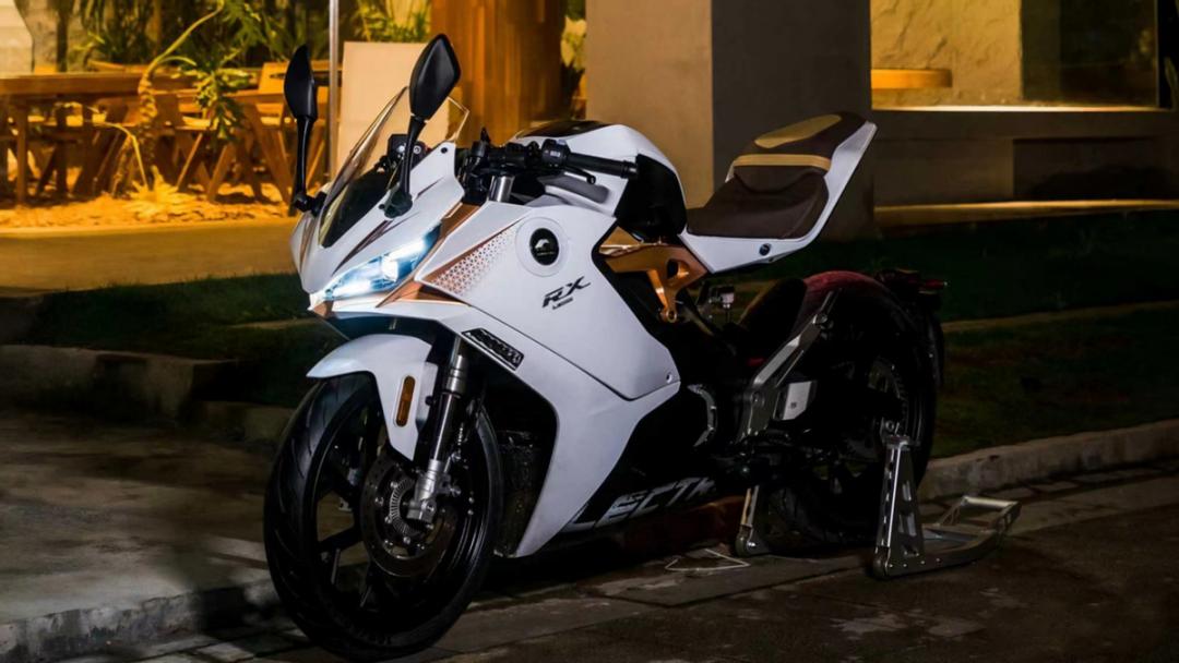 跑得最快可上绿牌雅迪推荐,跑得快的雅迪