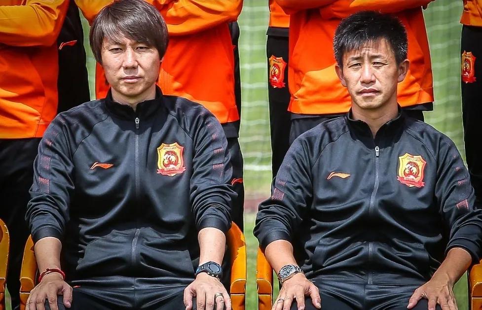 李铁案挖出大鱼！涉案人员为足协官员，球迷期盼的春天来了