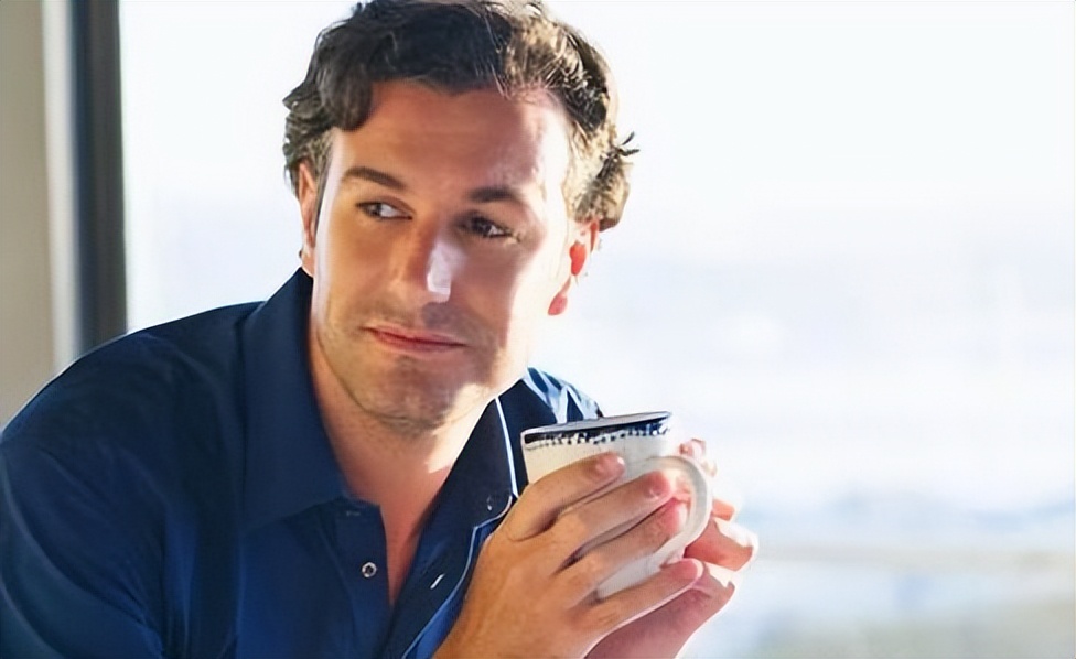 中年男性前列腺肥大怎么调理,男人前列腺肥大的最佳治疗方法