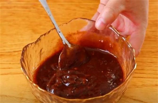 杂粮煎饼果子面糊配方比例,杂粮煎饼果子面糊怎么做