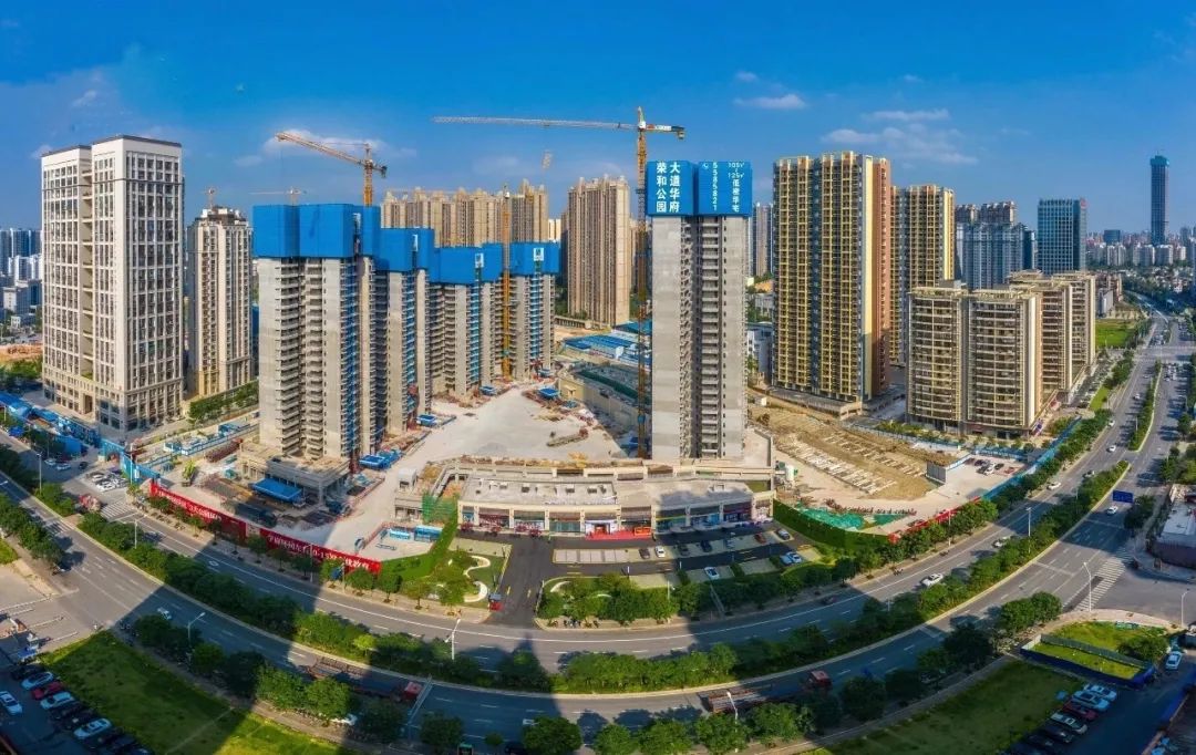 全新加推21栋256大平层,400万大平层楼盘