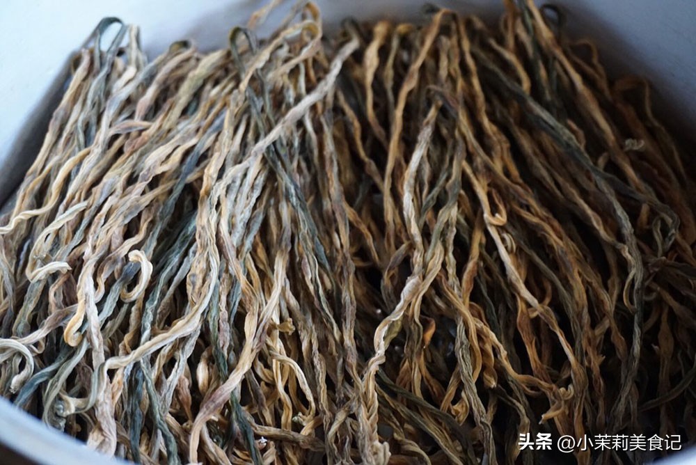 晒干豆角不焯水用盐腌一个晚上,晒干豆角不过水可以吗