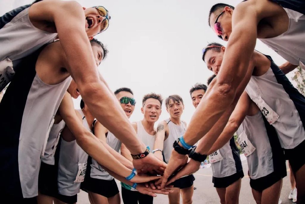 兰马全马男女赛会纪录,兰马破赛会纪录多少钱