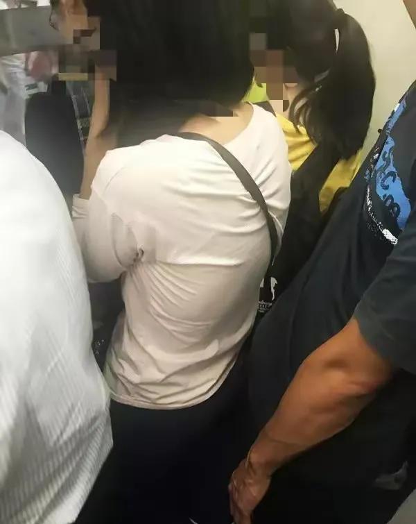 浙江一处长地铁猥亵他人,浙江一处长被曝地铁上猥亵他人