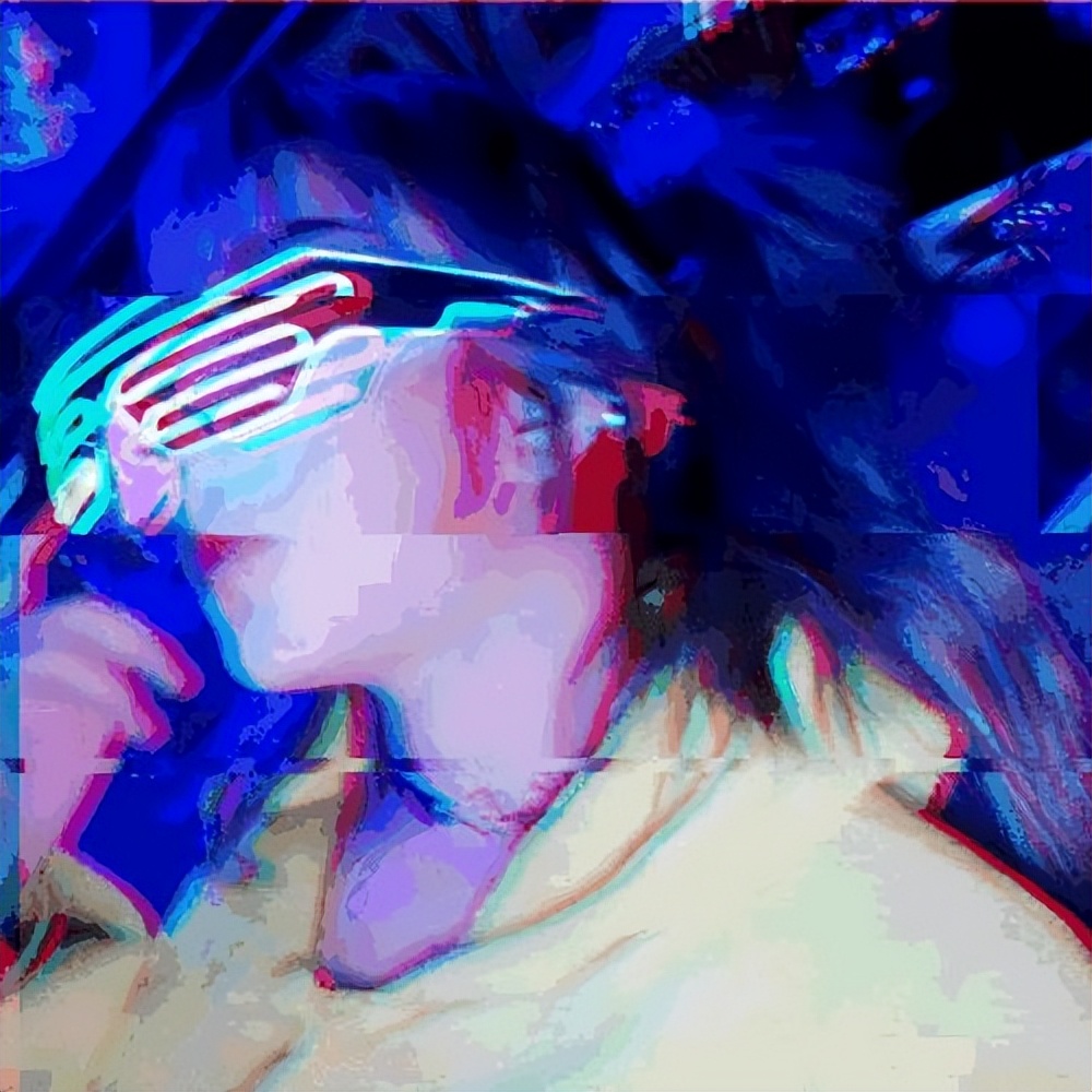 我们和一位专业气氛组小姐姐，聊了聊真实的夜店