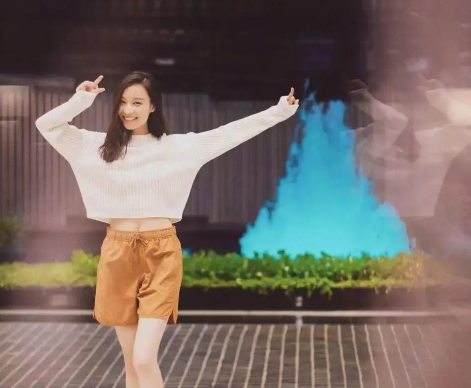 倪妮和井柏然哪一年分手的,倪妮先跟冯绍峰还是井柏然