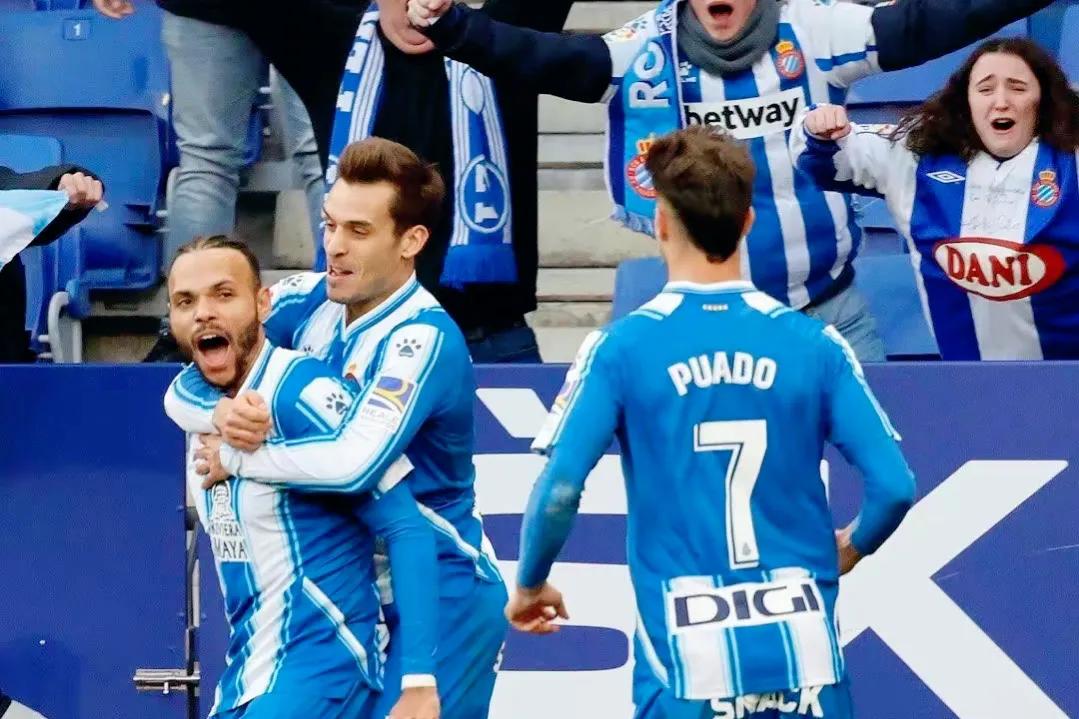 中国球员武磊闪耀西甲,中国华裔球员名单