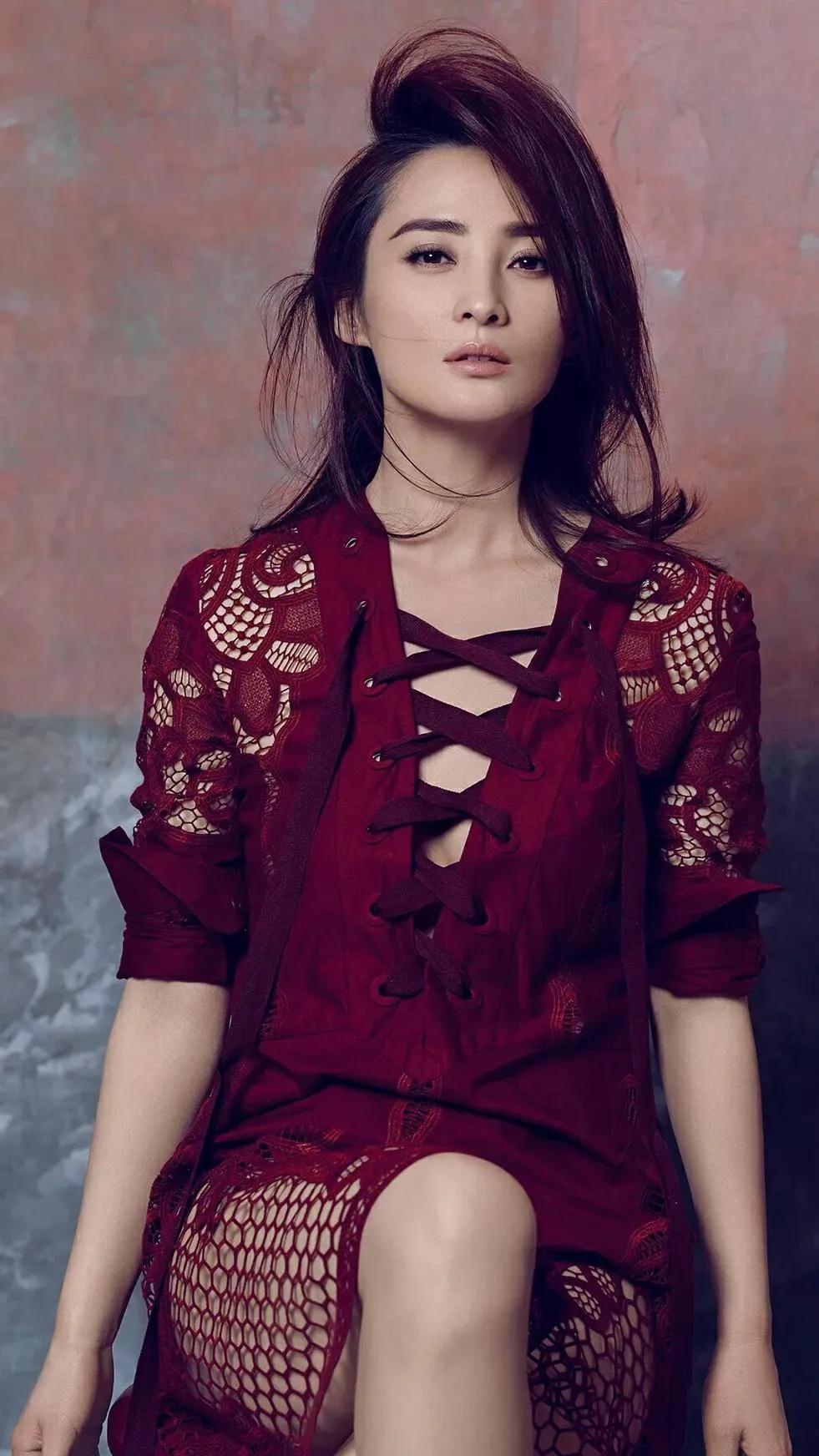 蒋勤勤冷白皮,蒋勤勤是高冷气质吗