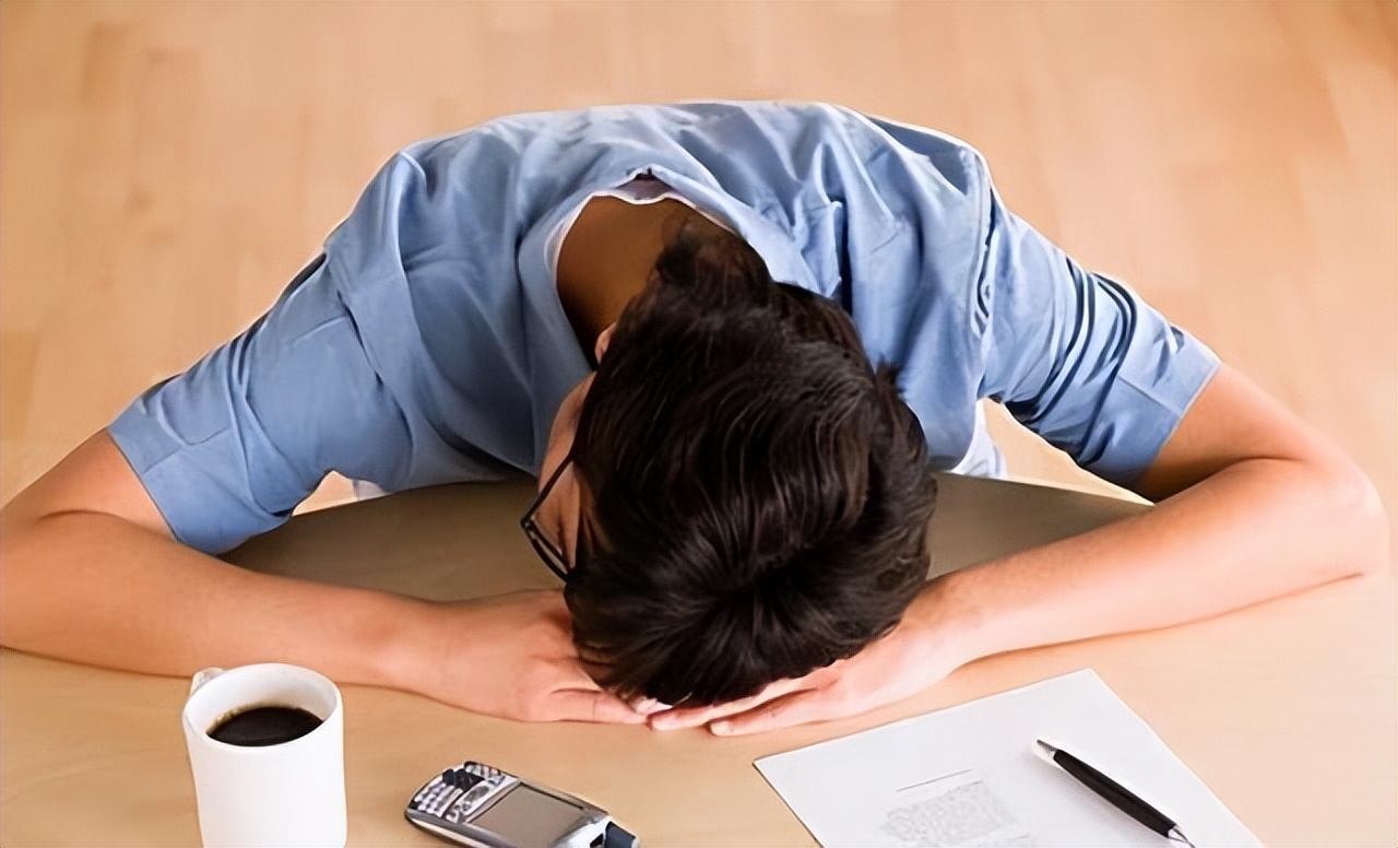 人睡觉为什么会做梦啊,睡觉时做梦好还是不做梦好