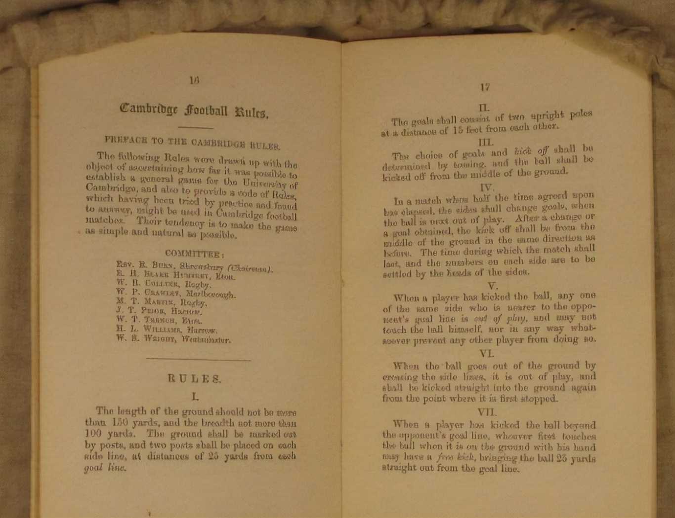 足球的起源手抄报,足球的起源动画片