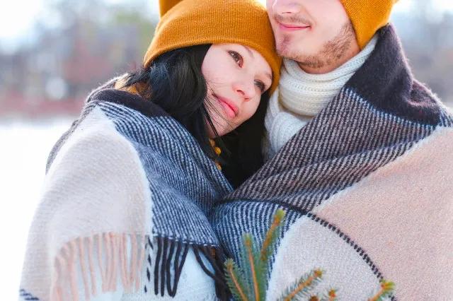 男朋友爱你的几种表现,男朋友真心爱你的几种表现