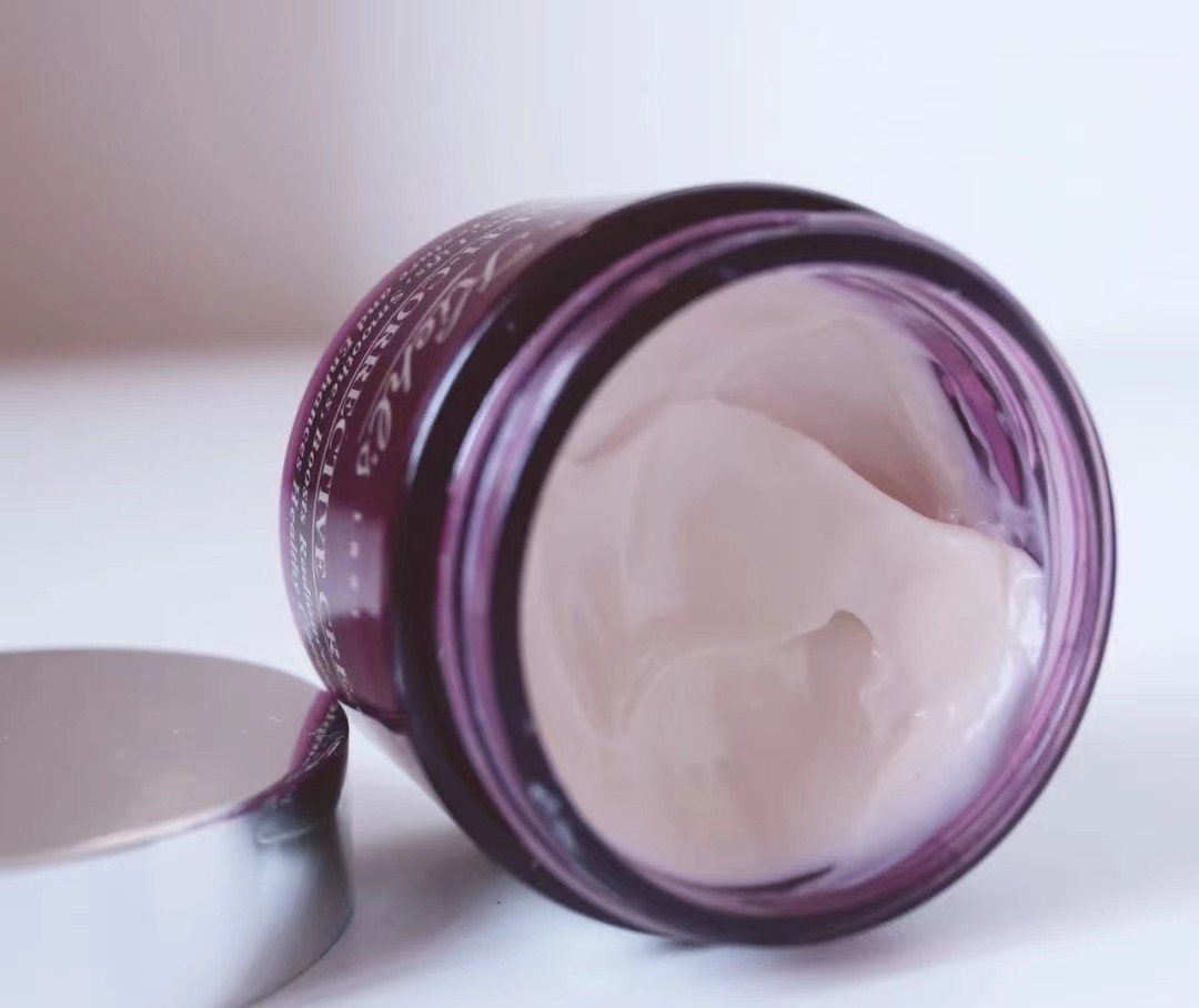 欧诗漫哪款面霜适合30岁以上用,性价比高的面霜推荐30岁干皮