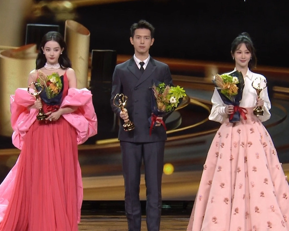 微博之夜照妖镜小动作,微博之夜成女星照妖镜