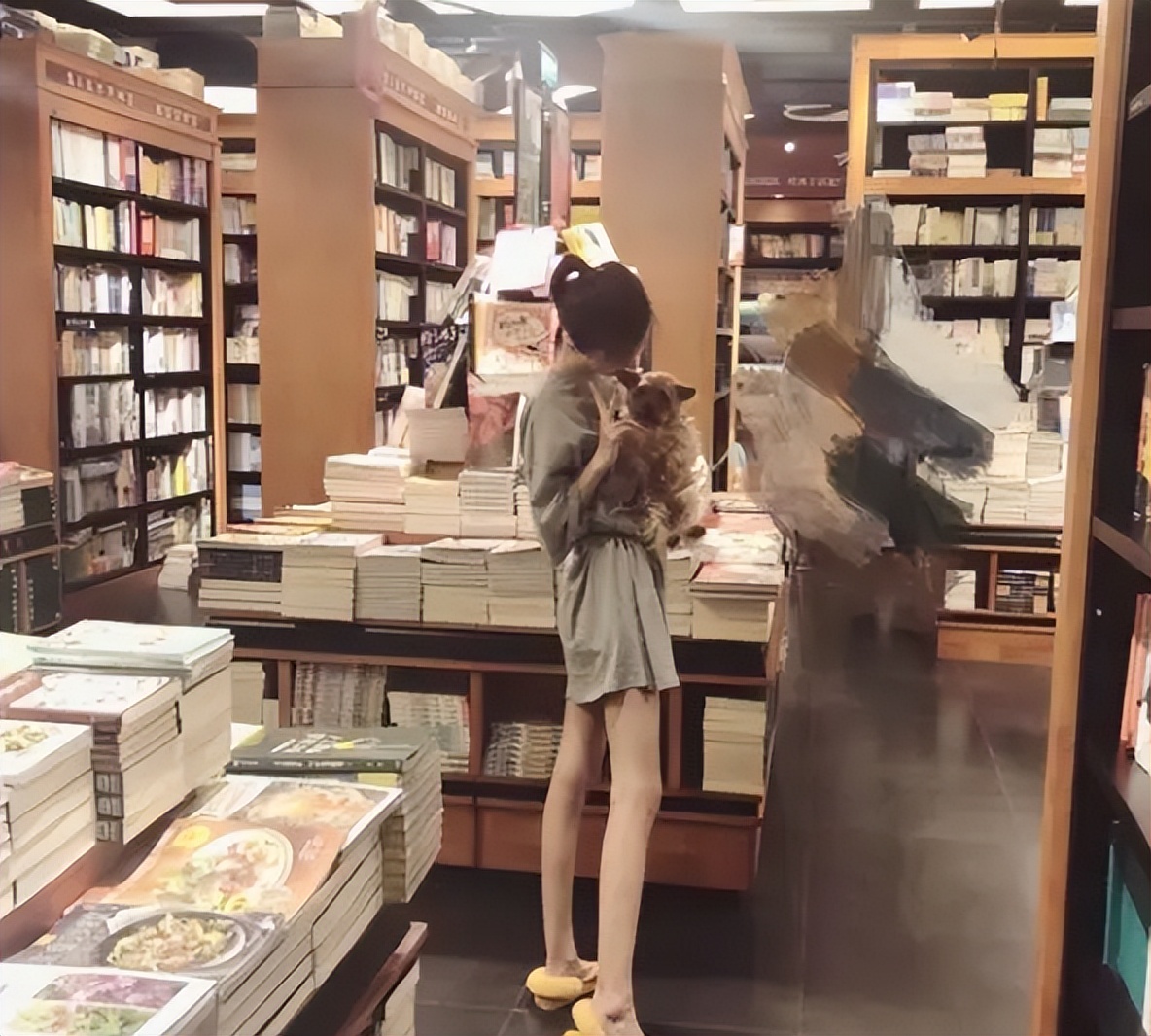 国足太太们颜值逆天,2021日本国足太太团