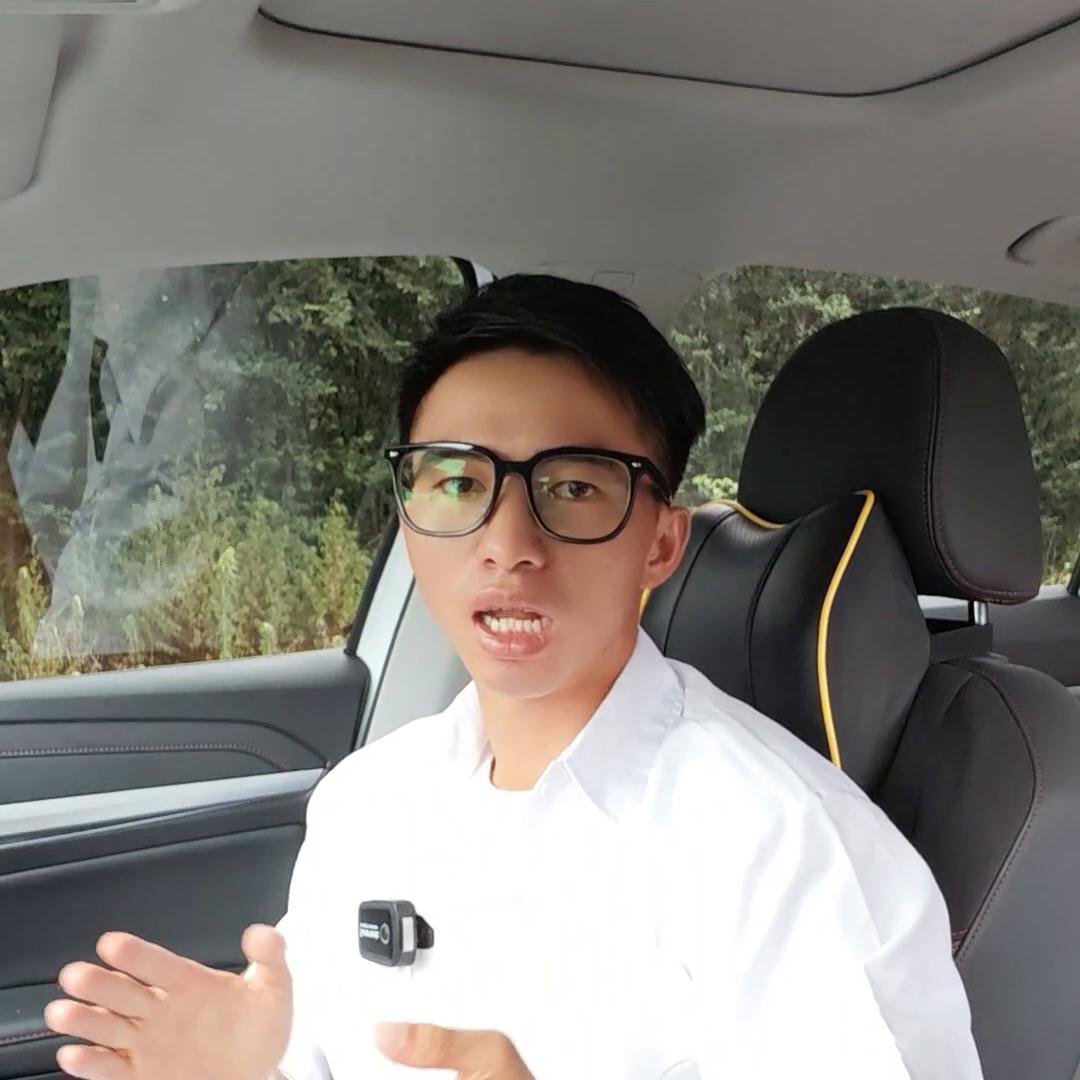 在4s店新车保险如何正确购买,新车第一年车险怎么买划算2020