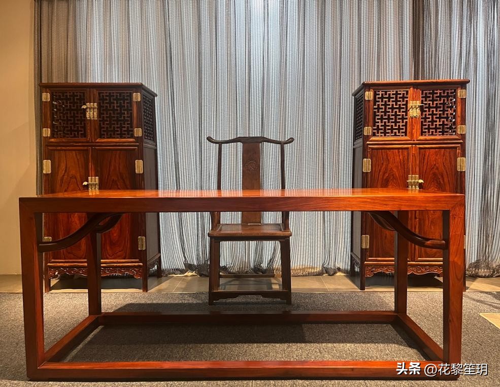 黄花梨圆角柜,黄花梨圆角柜视频