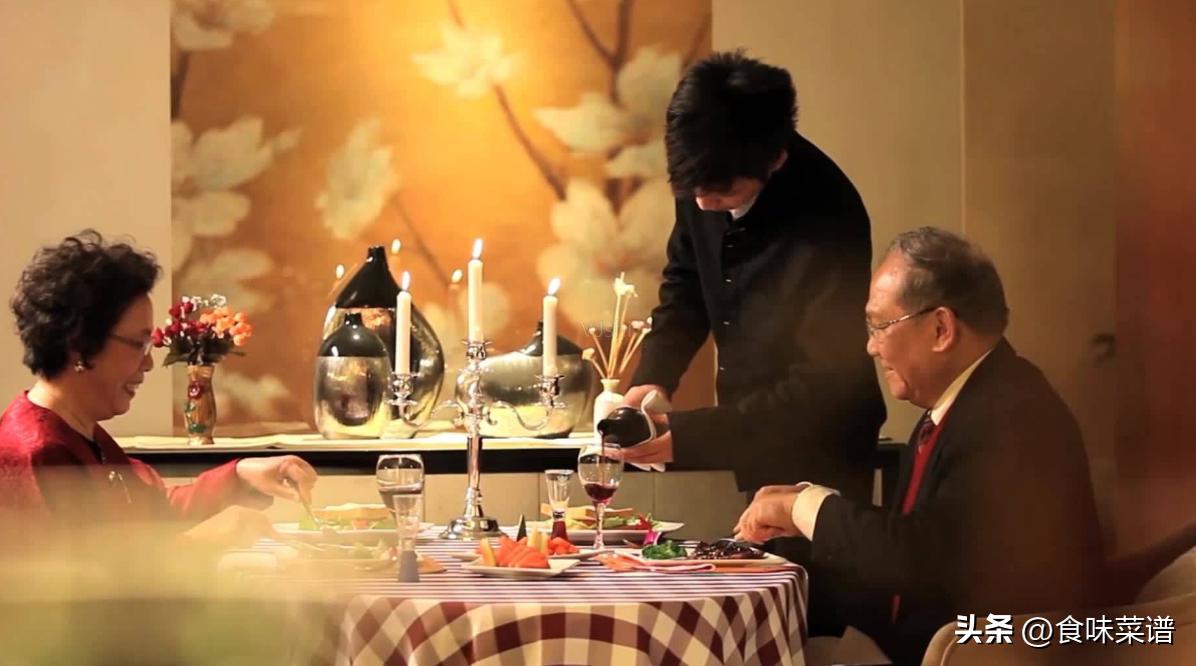 买红酒瓶上有什么讲究,买红酒怎样问就知道真假