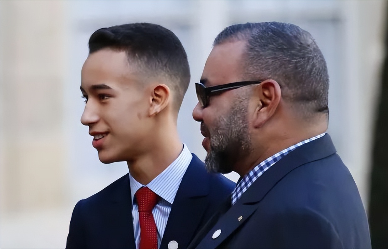 太会投胎了！全球超有钱的4个小孩，3位来自王室，1位来自中国