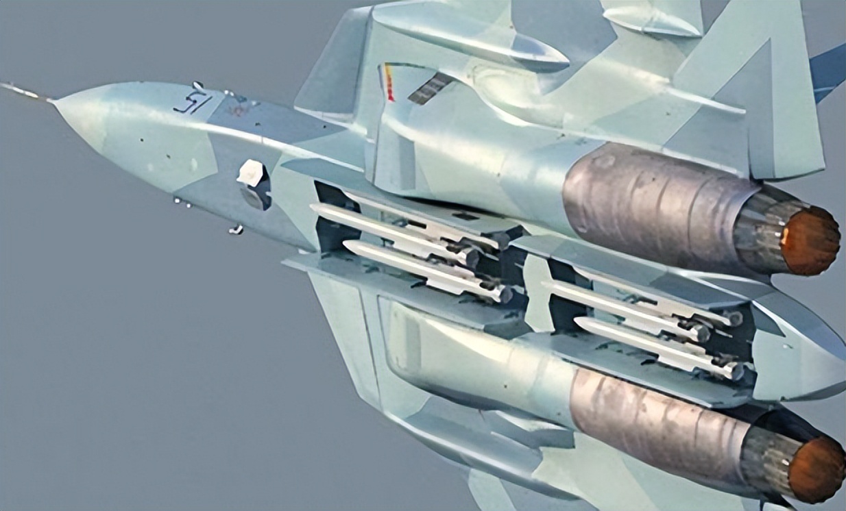 苏-57已在乌克兰参战,数量稀少作用有限,更像是一场品牌公关秀