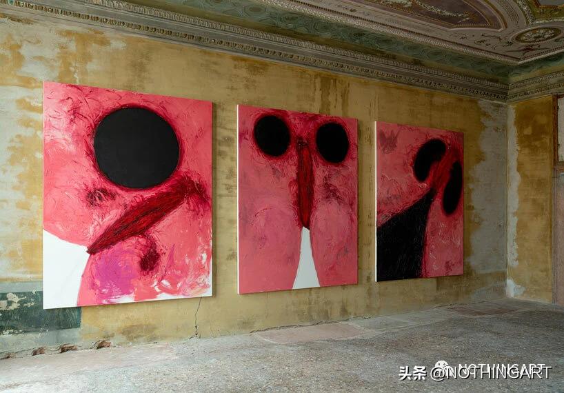 第59届威尼斯双年展上AnishKarpoor