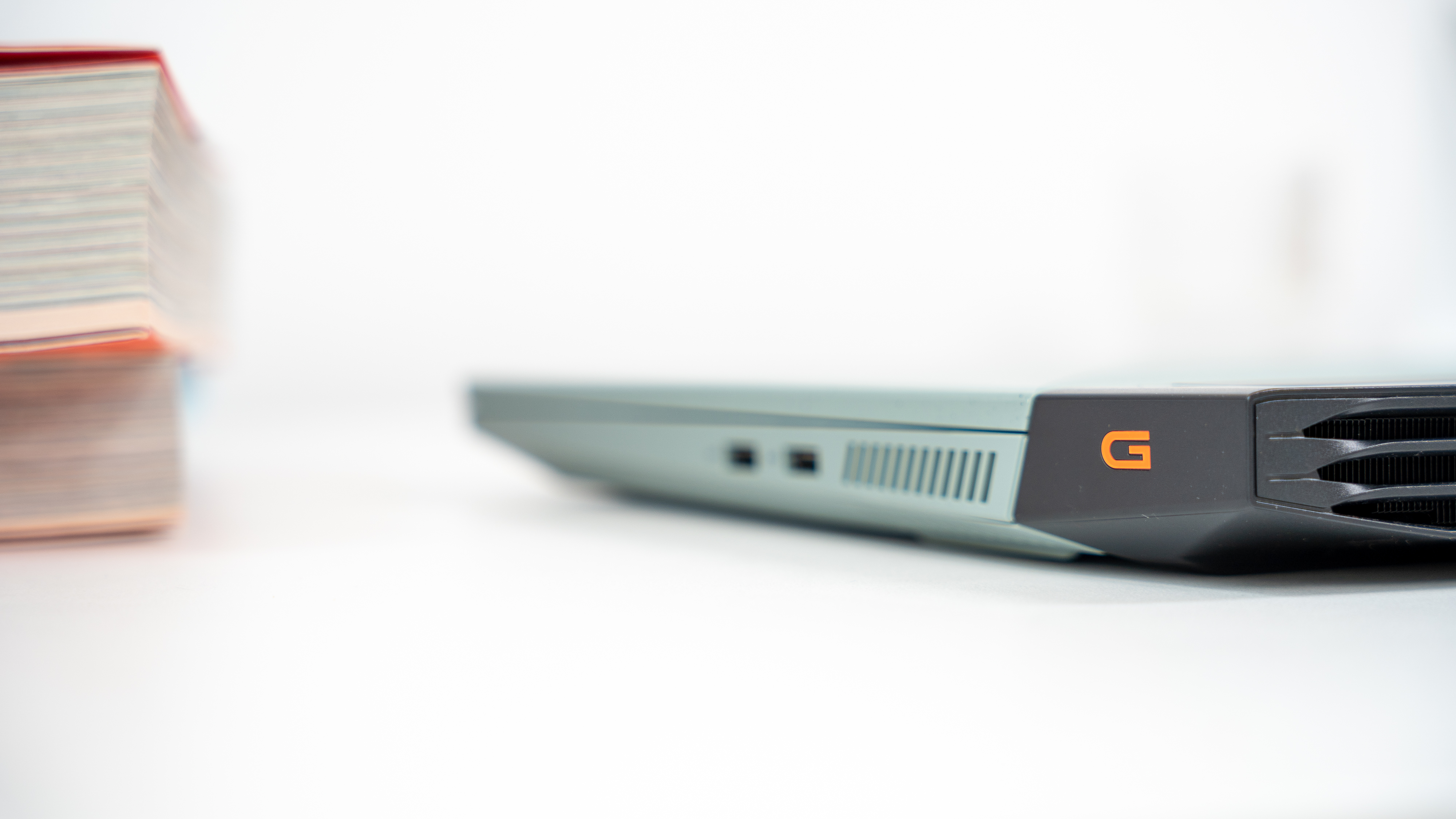 戴尔游匣g15i7-10870h性价比,戴尔游匣g15i7-11800h游戏测评