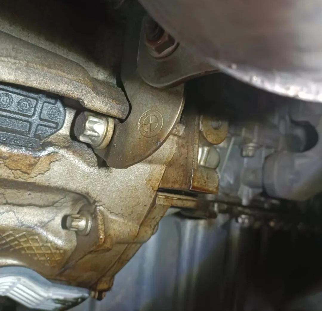 翻新一台12年的宝马,翻新一辆宝马五系