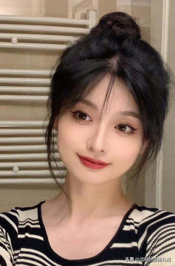 成人扎发显脸小简单款好看,告别披头散发扎发其实最时髦减龄