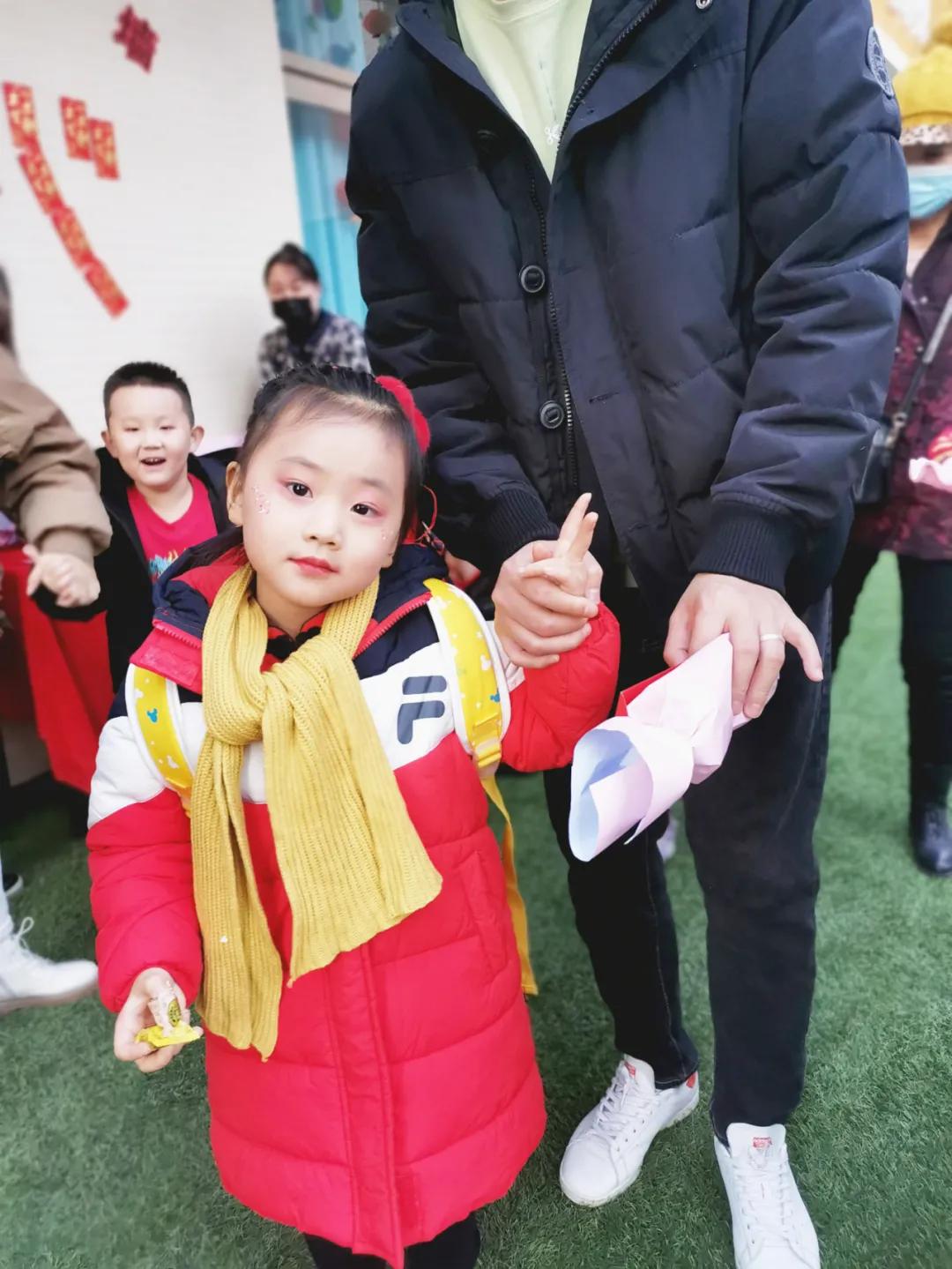 “福娃闹新春,虎年乐淘淘”——未来时光芝澜明仕幼儿园元旦活动