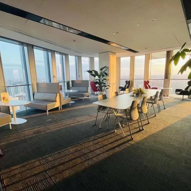 雷石招聘|期待在这个美好的夏天与您相遇！