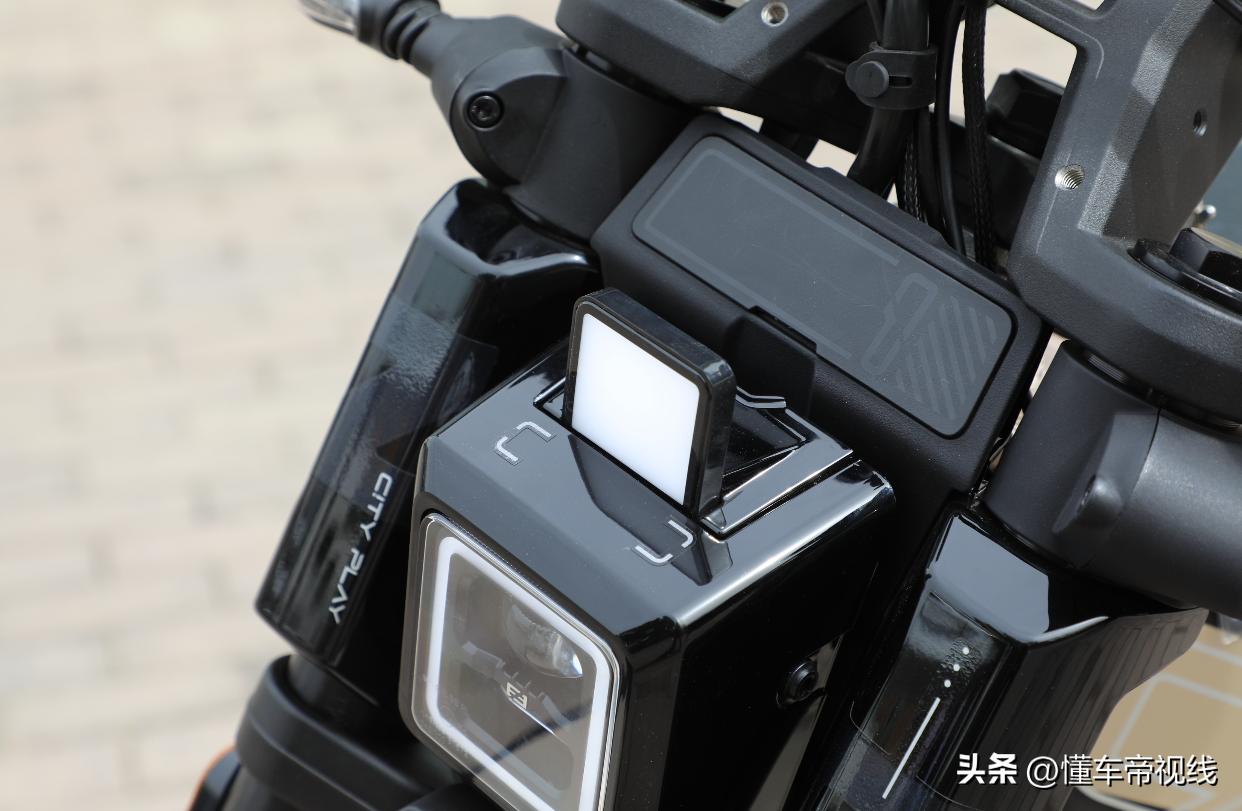 新车|中置电机最大功率1.8千瓦ZEEHO极核C!TYPLAY4月26日上市