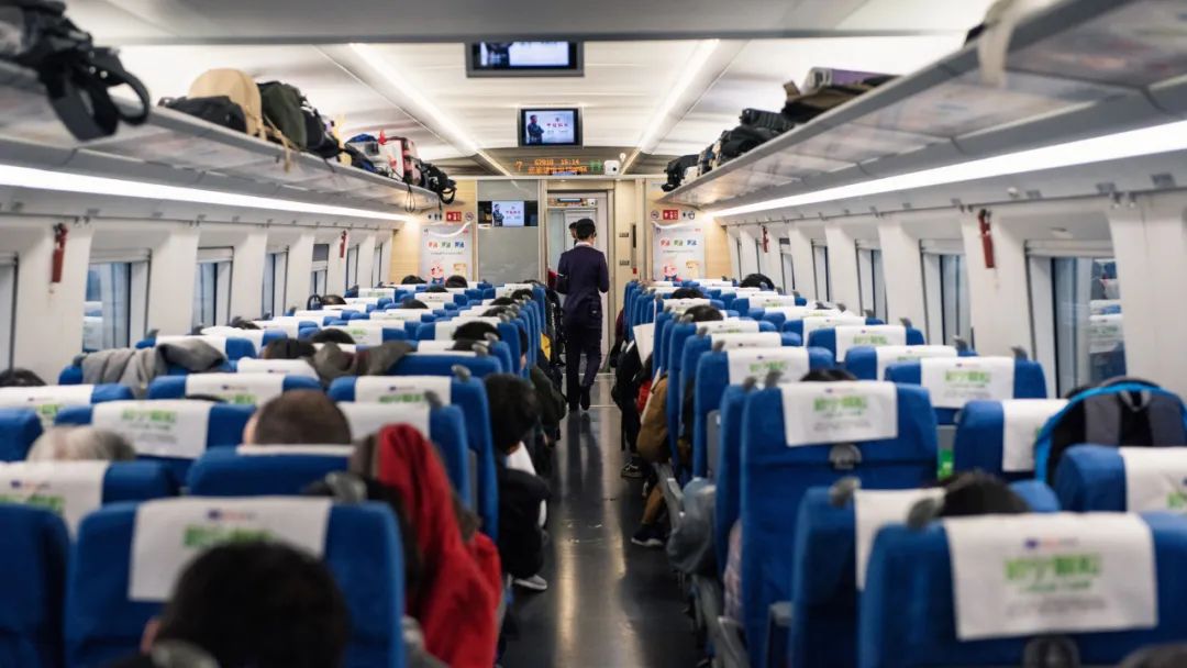 为什么高铁座位是abcdf没有e,高铁票abcdf的座位