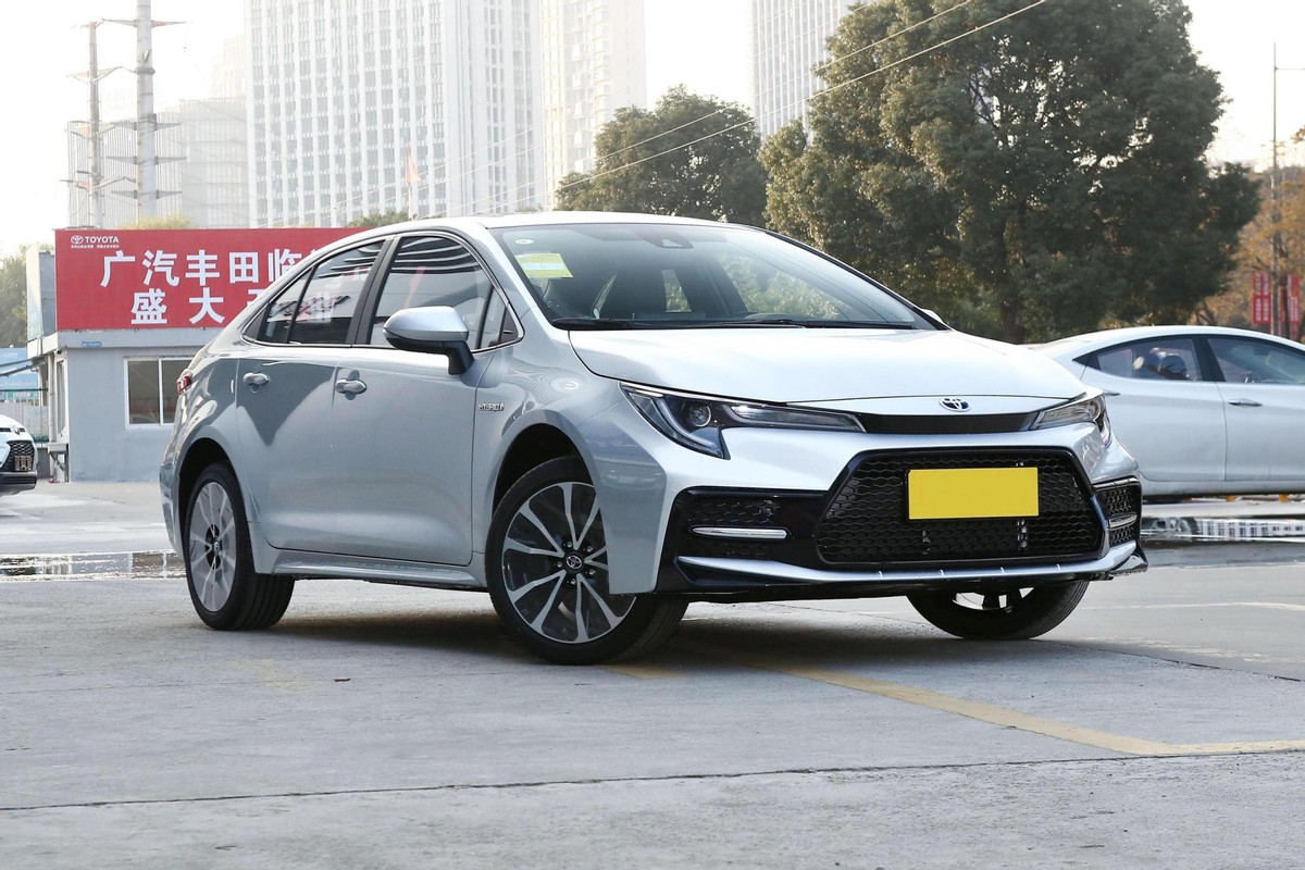 十五万左右性价比高的轿车雷凌,10-15万的车雷凌