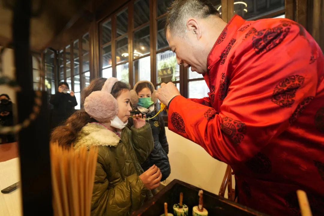 亚运吉祥物宸宸的灵感来自于哪里,亚运吉祥物宸宸怎么用粘土捏
