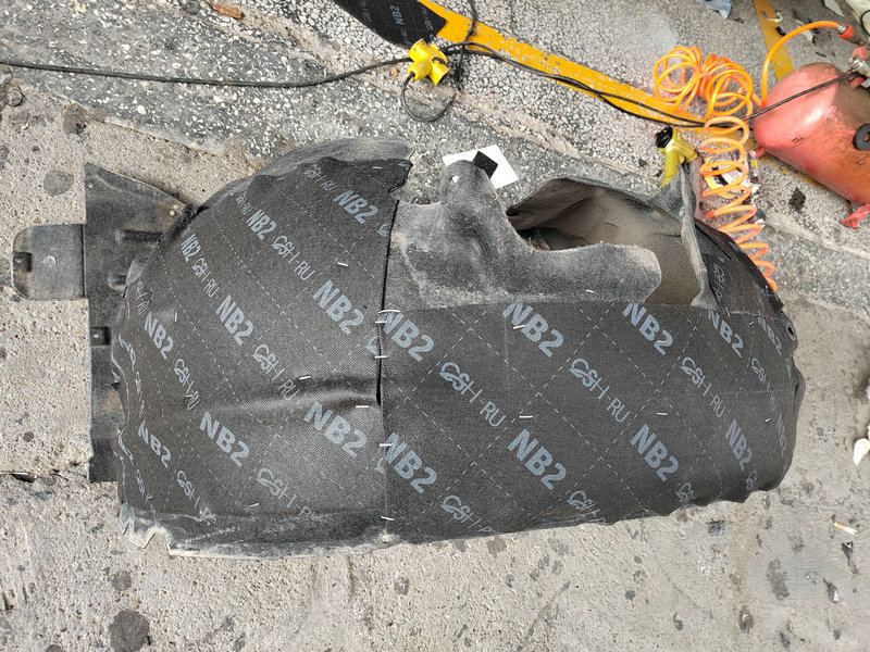 奥迪A6L底盘,四轮隔音升级俄罗斯STP小*弹炸**CSH,怀化汽车隔音