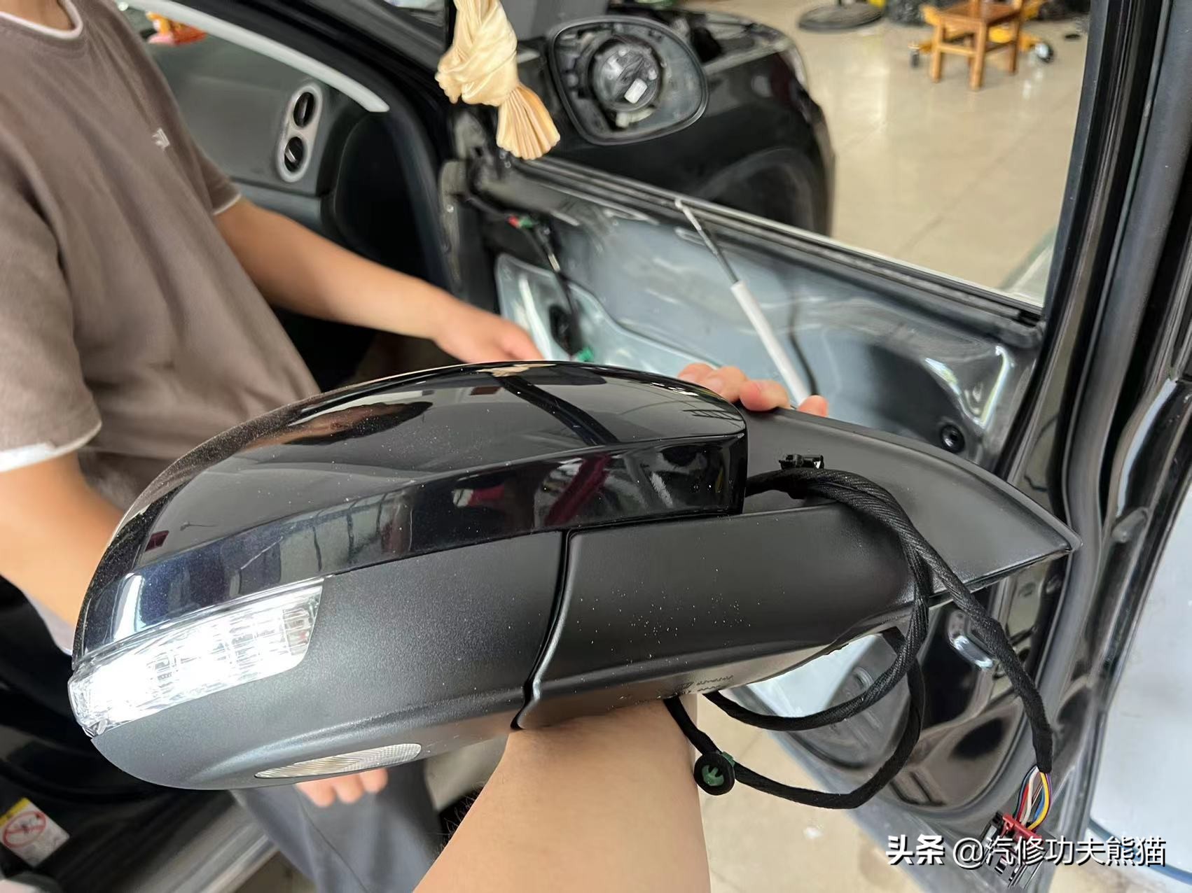 严谨的德国工人钣金修复,严谨的德国师傅修复事故车