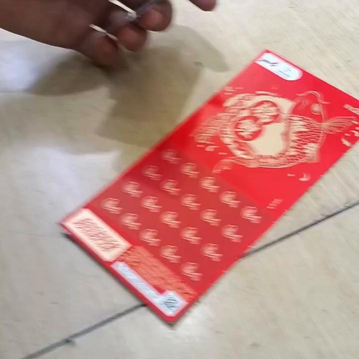 记录第一次买彩票 阳哥与100万擦肩而过，昊哥运气好到...