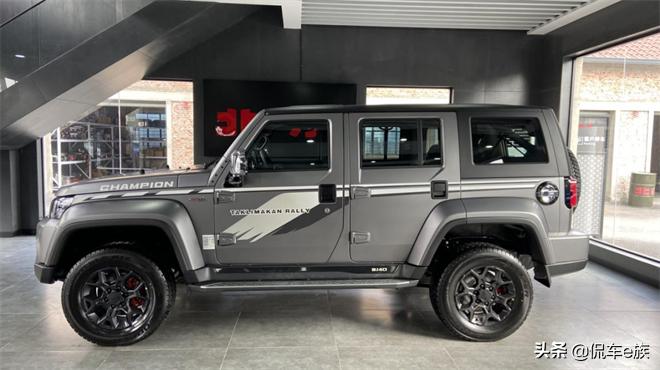 适合女生的车bj212,适合女士开的硬派越野车