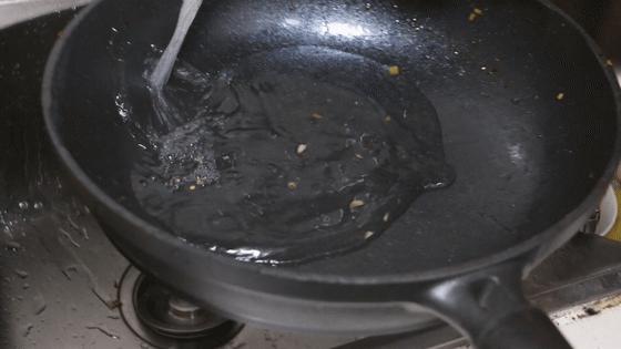 不惧铁铲的铁锅,九阳大魔王爆炒不粘锅测评