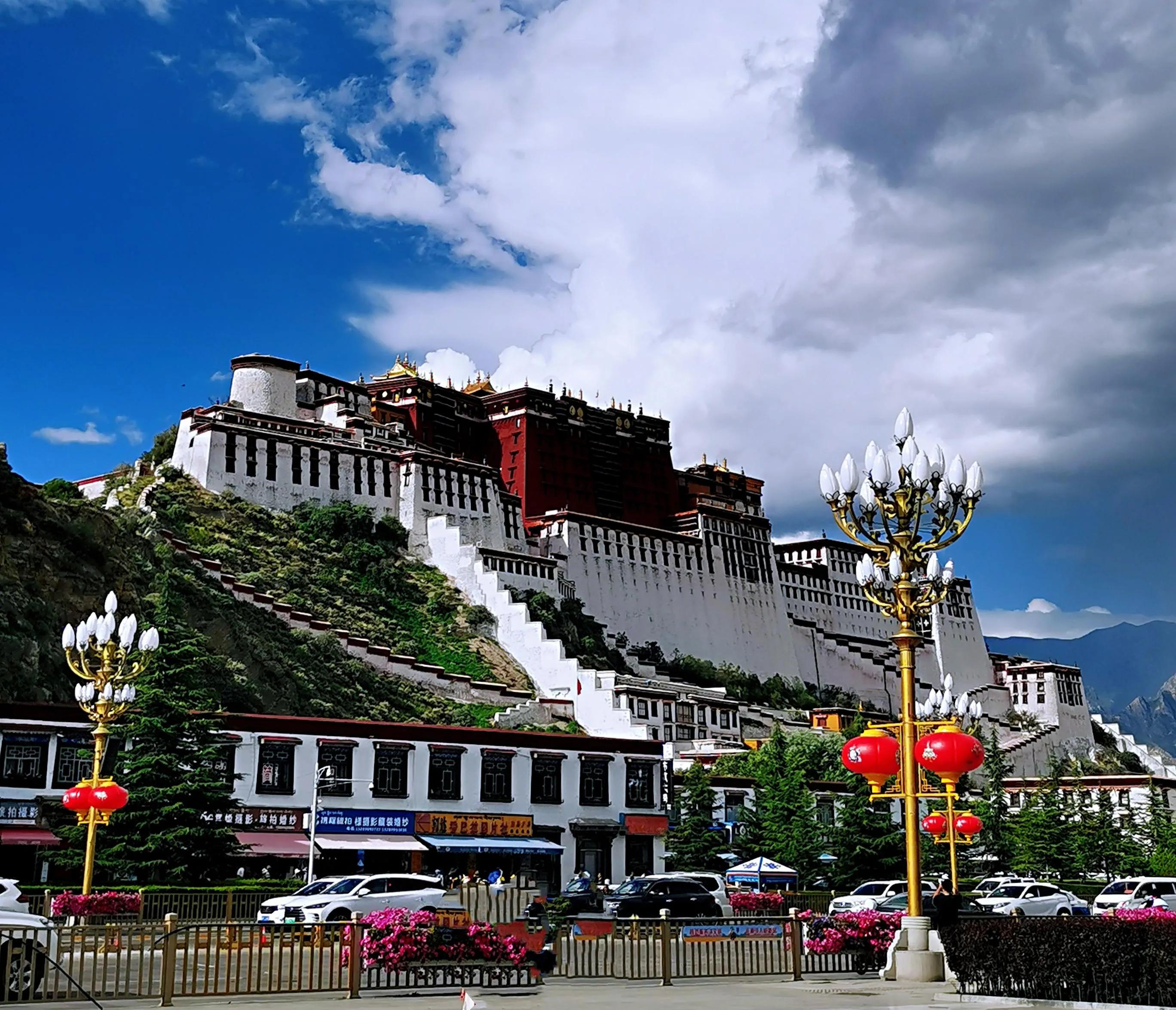 雪域圣城布达拉宫歌舞,美丽的雪域高原神奇的布达拉宫