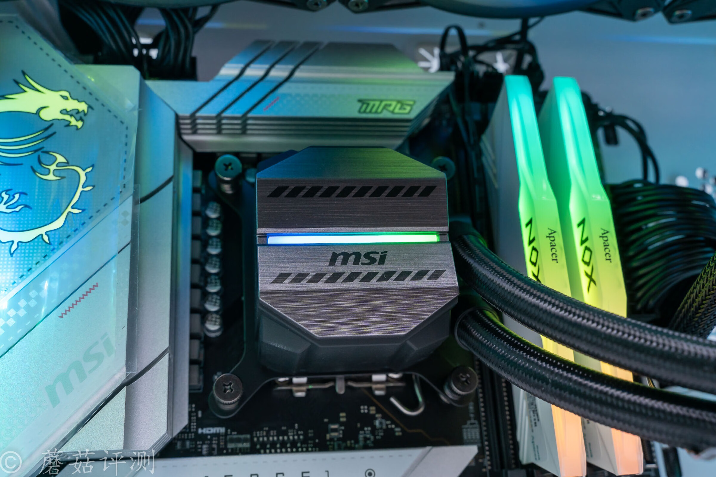 宇瞻ddr4240016g普条怎么样,宇瞻暗黑8gddr43600白色