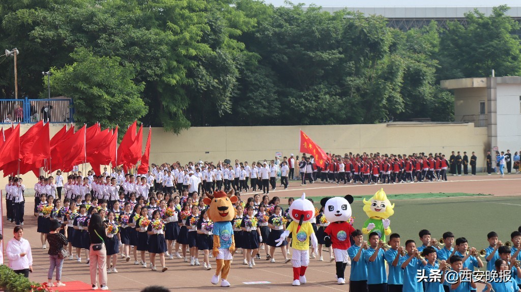 奋发新时代创“航文化”特色教育西安市西航一中行教致力赓续新篇章