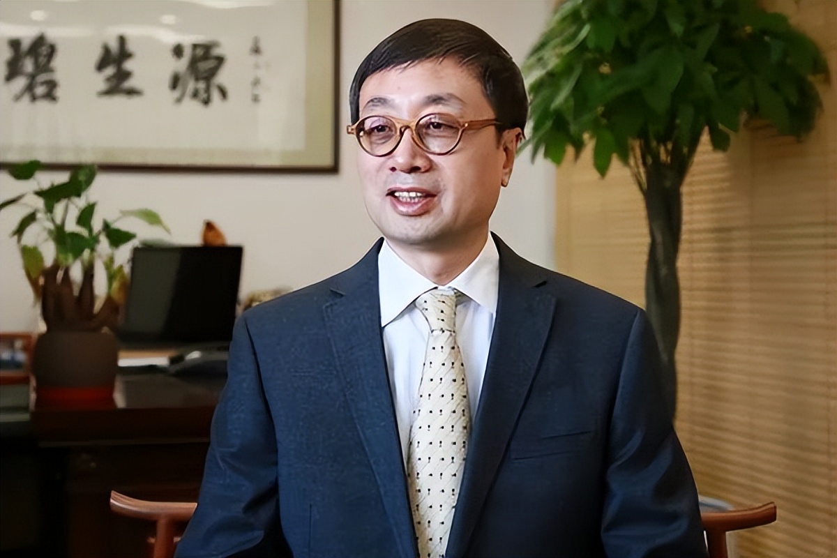 靠4分钱茶包狂赚45亿，如今卖房求生：减肥茶大王为何风光不再？